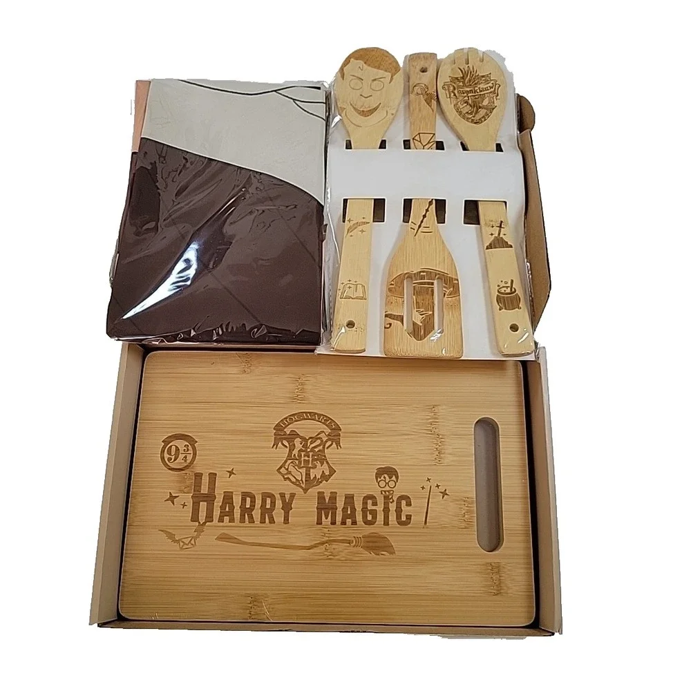 HARRY POTTER CUTTING‎ BOARD, APRON, AND COOKING UTENSILS, NIB